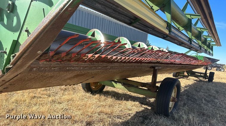 image for item IU9192 John Deere 930  rigid head