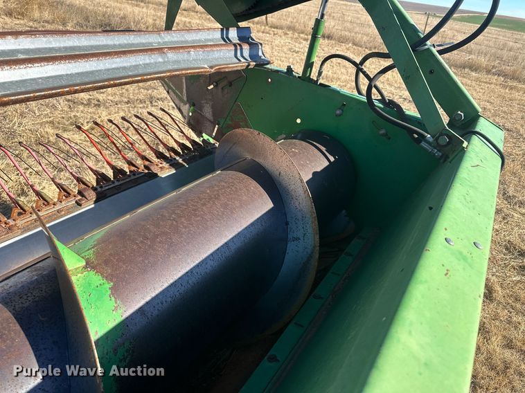 image for item IU9192 John Deere 930  rigid head