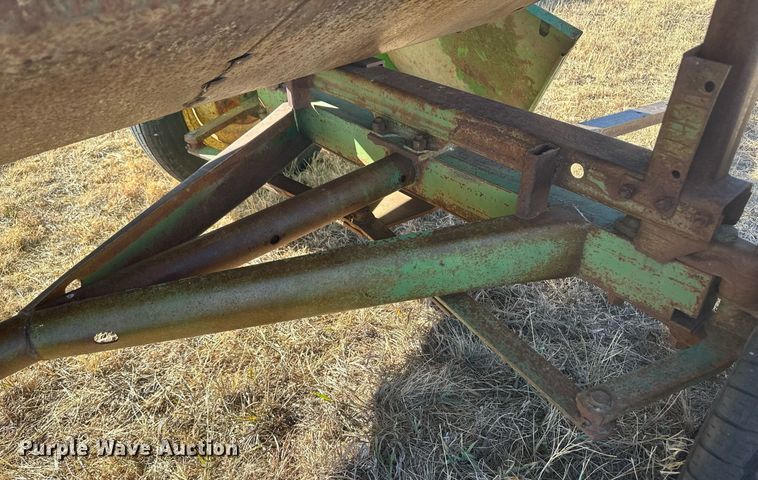image for item IU9192 John Deere 930  rigid head