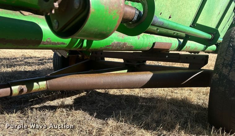 image for item IU9192 John Deere 930  rigid head