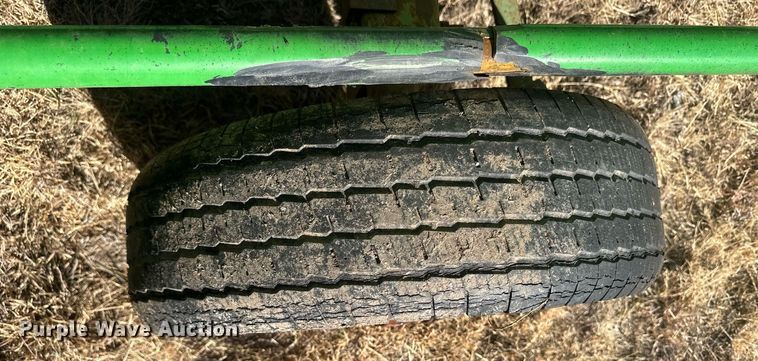 image for item IU9192 John Deere 930  rigid head