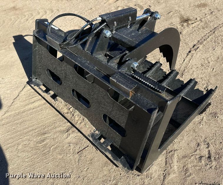 image for item IU9198 Skid steer grapple bucket