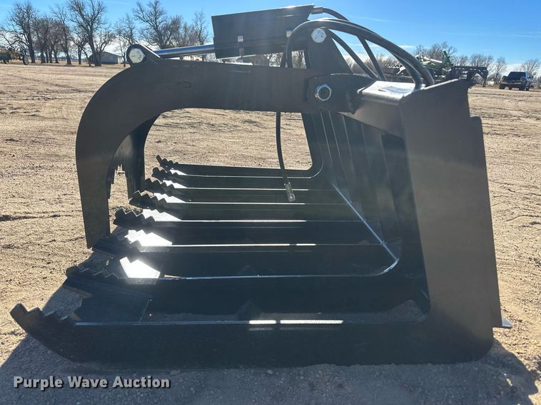 image for item IU9198 Skid steer grapple bucket