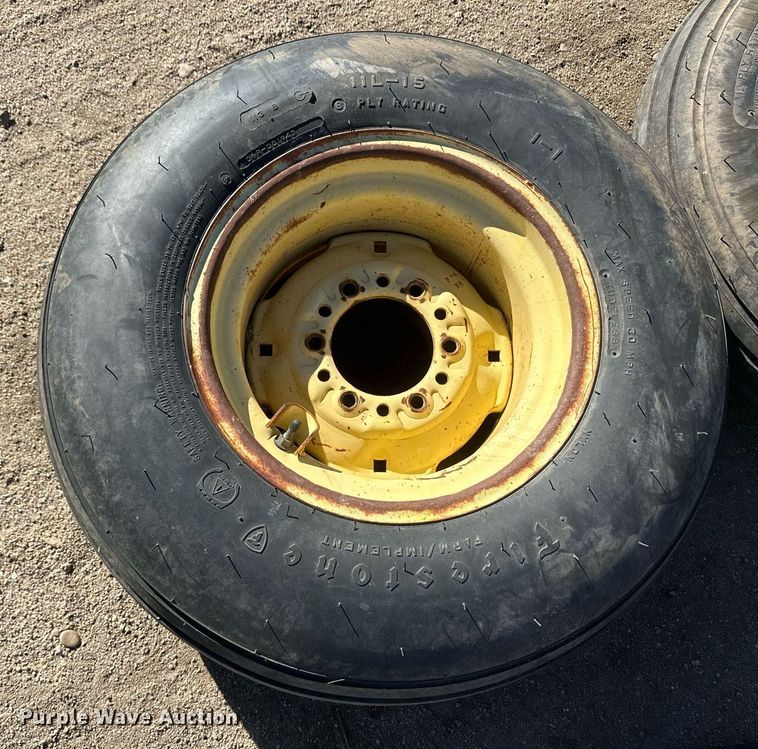 image for item IU9199 (13) tires and wheels