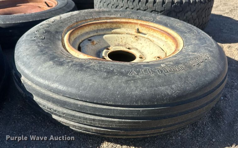 image for item IU9199 (13) tires and wheels