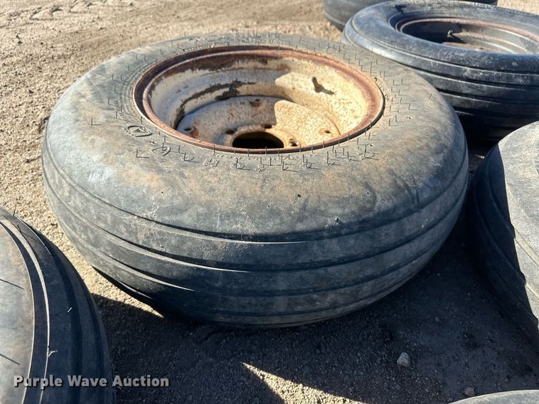 image for item IU9199 (13) tires and wheels