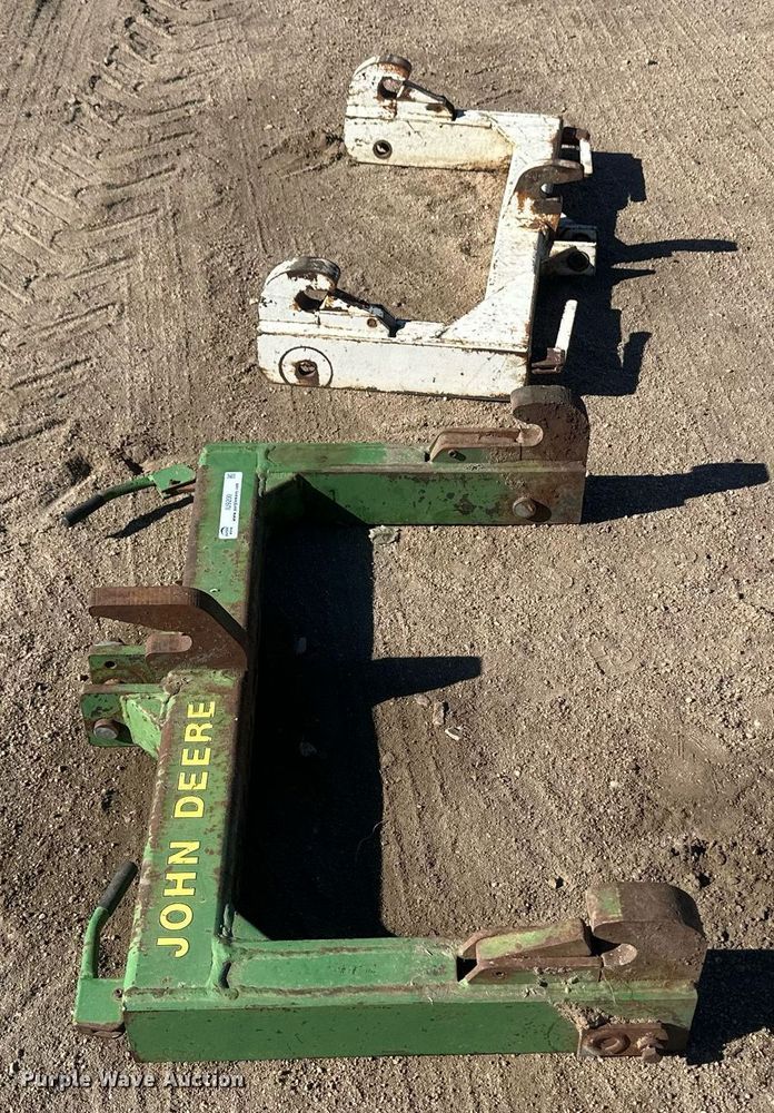 image for item IU9200 (2) three point quick attach brackets