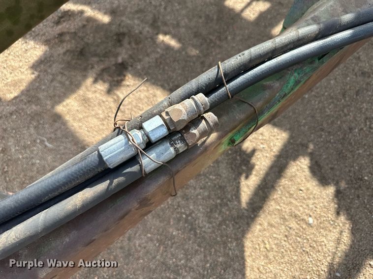 image for item IU9216 John Deere 510  disk ripper