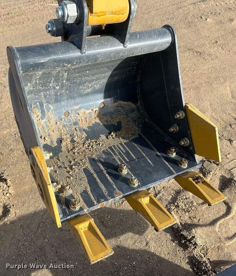 image for item IU9226 2023 Agrotk H12  mini excavator