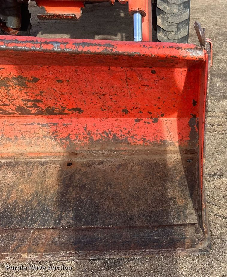 image for item IU9227 Kubota L3600  MFWD tractor