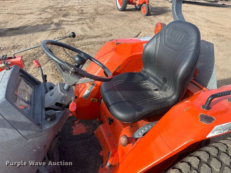 image for item IU9227 Kubota L3600  MFWD tractor