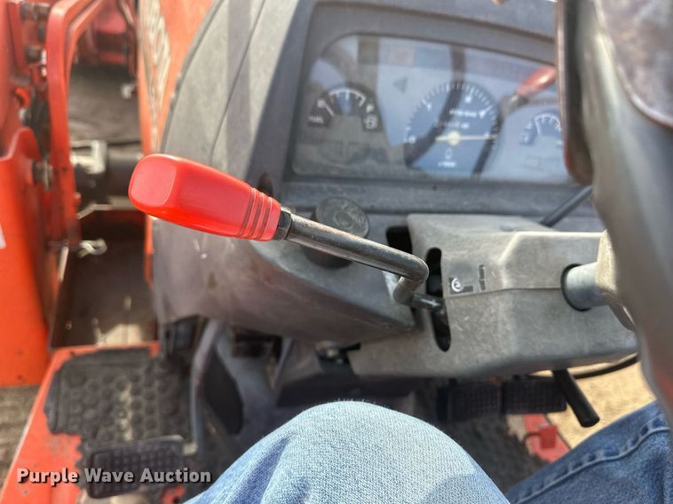 image for item IU9227 Kubota L3600  MFWD tractor