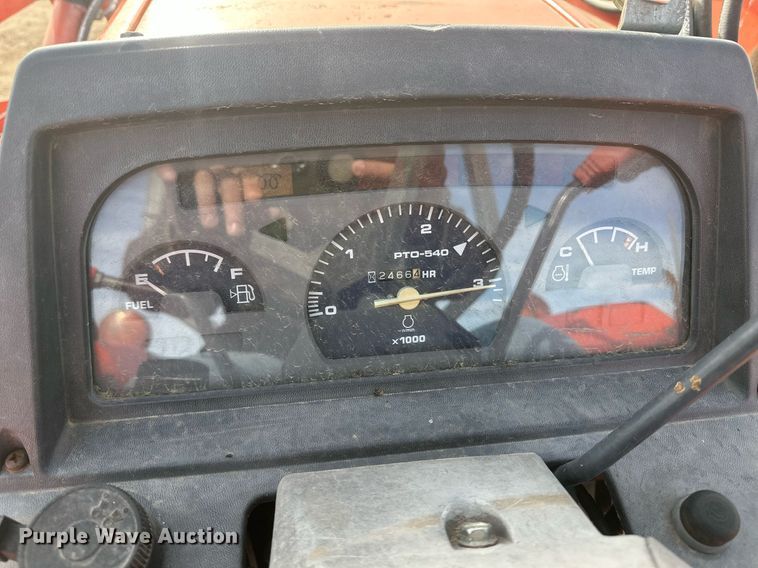 image for item IU9227 Kubota L3600  MFWD tractor