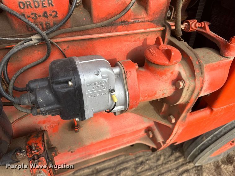 image for item IU9228 1949 Case SC  tractor