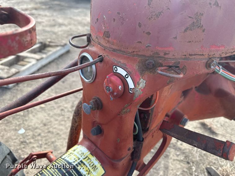 image for item IU9230 Mccormick Farmall Cub  tractor