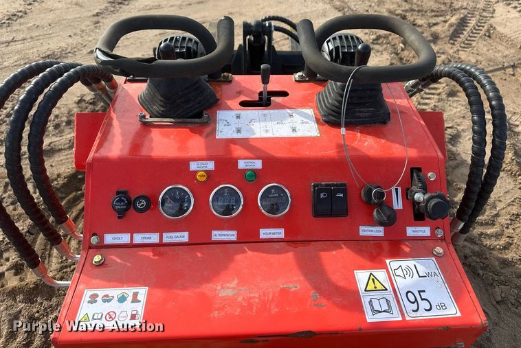 image for item IU9231 2023 Agrotk LRT23  compact utility loader