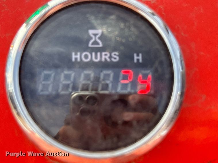 image for item IU9231 2023 Agrotk LRT23  compact utility loader