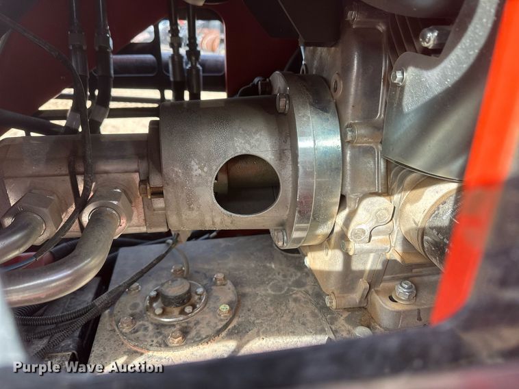 image for item IU9231 2023 Agrotk LRT23  compact utility loader