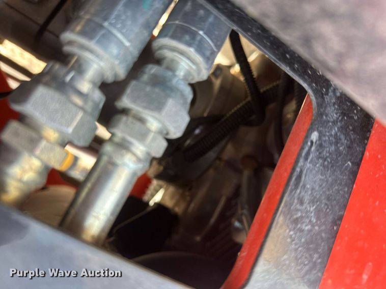 image for item IU9231 2023 Agrotk LRT23  compact utility loader