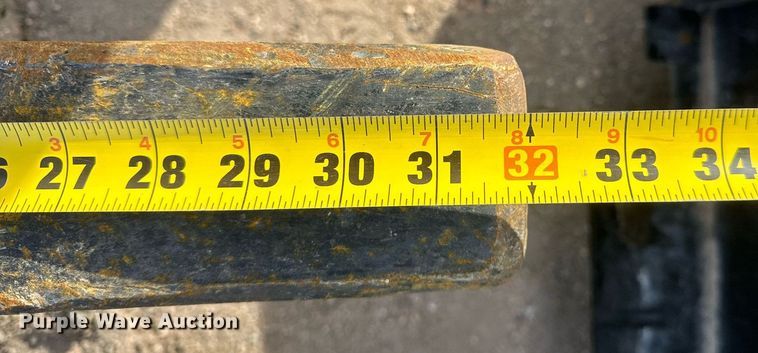 image for item IU9231 2023 Agrotk LRT23  compact utility loader