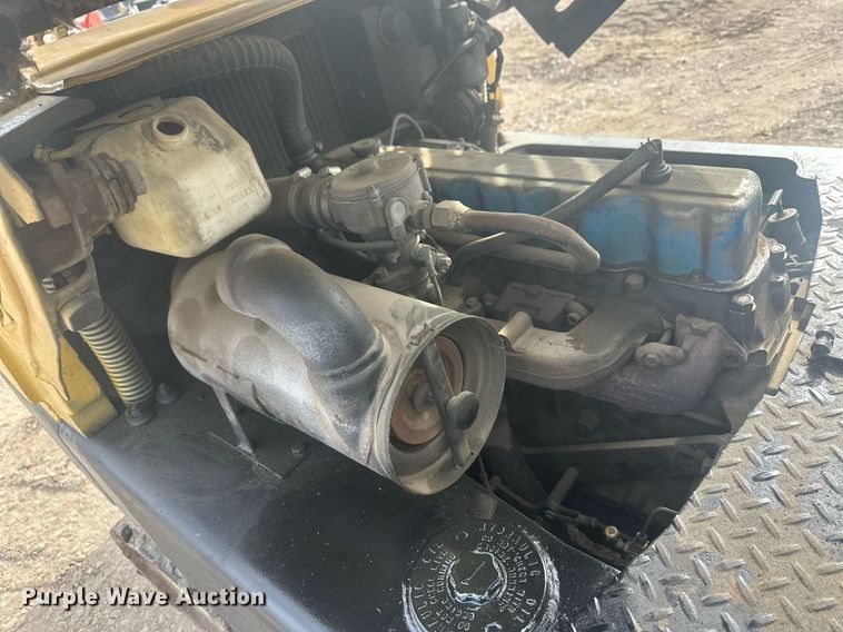 image for item IU9233 Hyster  forklift