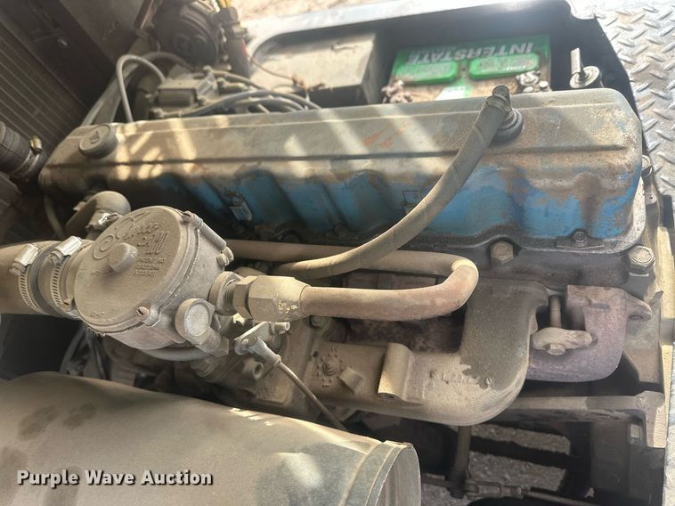 image for item IU9233 Hyster  forklift