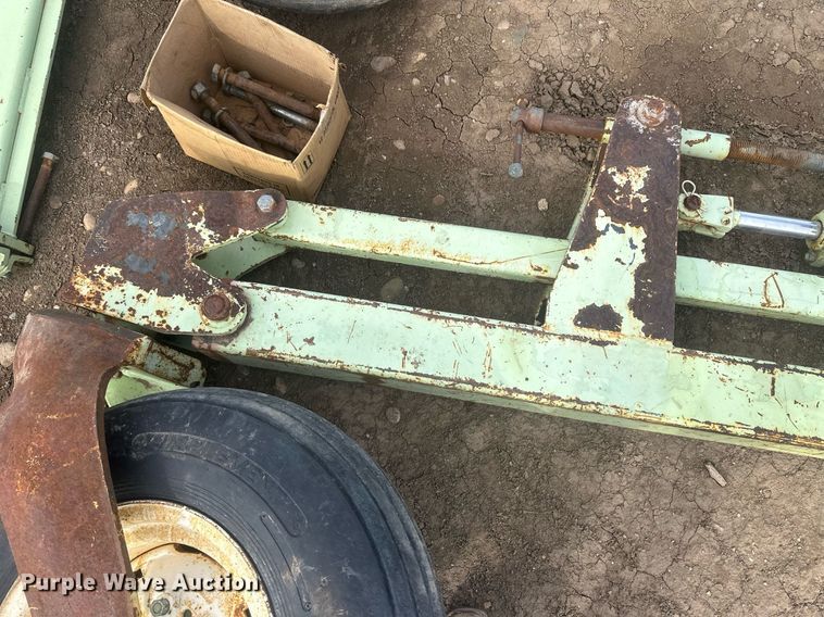 image for item IU9234 Orthman toolbar parts