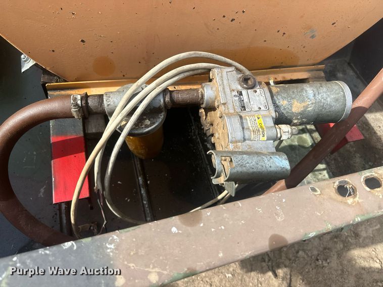 image for item IU9236 Kasel  tank trailer