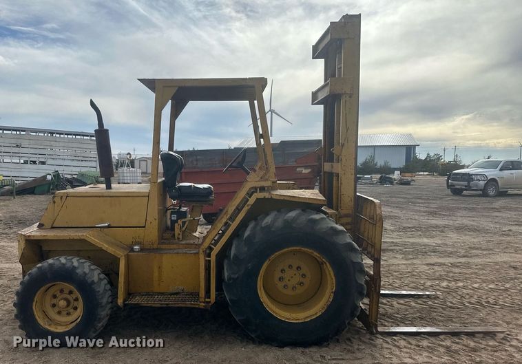 image for item IU9238 KD 685DT  forklift