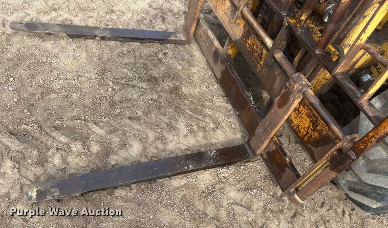 image for item IU9238 KD 685DT  forklift