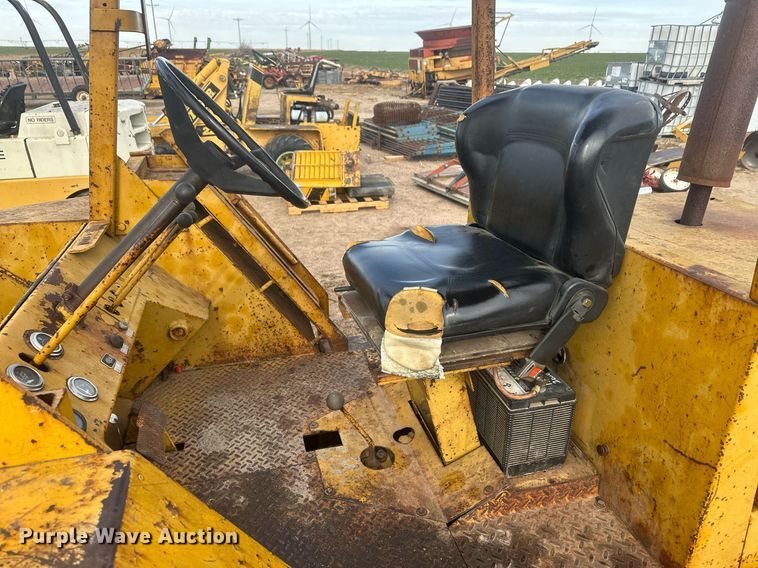 image for item IU9238 KD 685DT  forklift