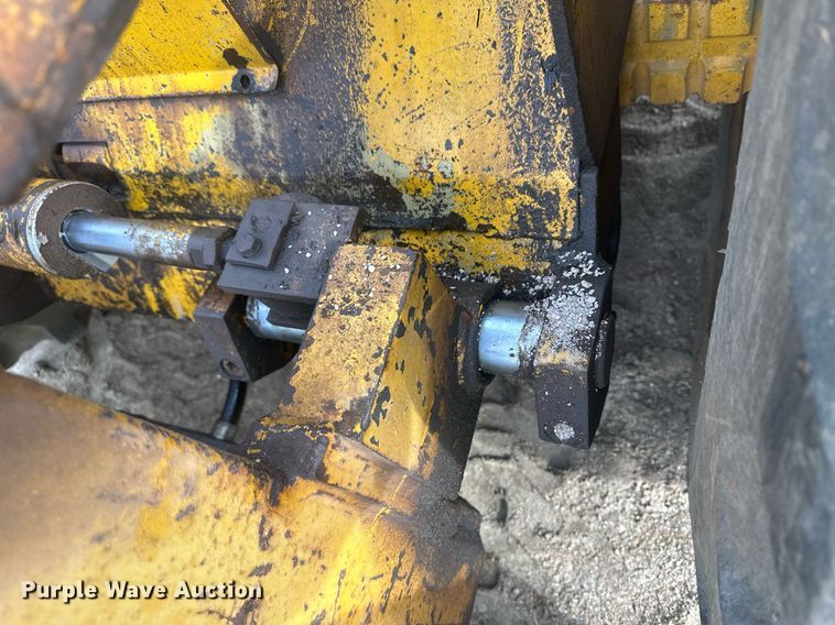 image for item IU9238 KD 685DT  forklift