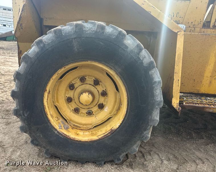 image for item IU9238 KD 685DT  forklift