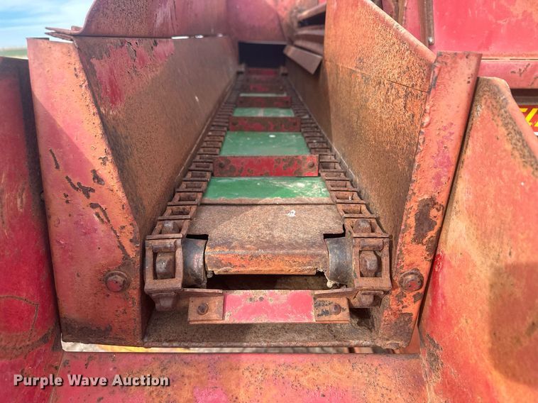 image for item IU9239 Kelly-Ryan  feed wagon