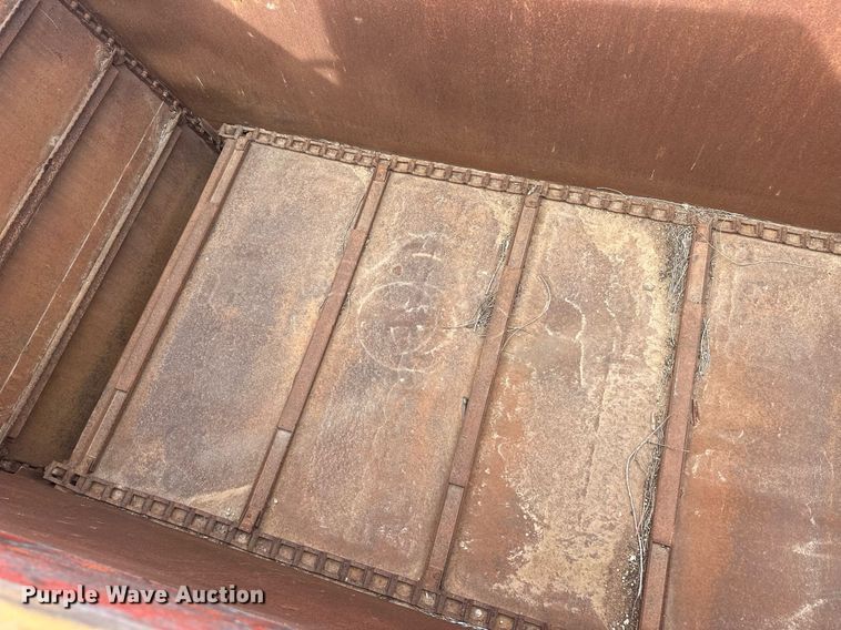 image for item IU9239 Kelly-Ryan  feed wagon