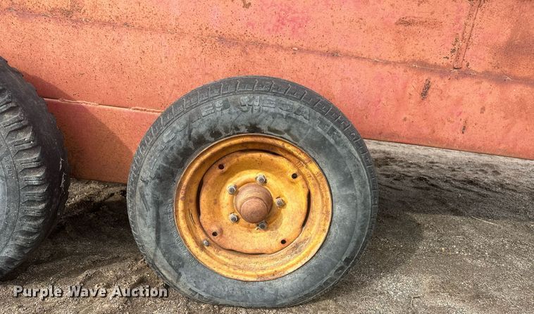 image for item IU9239 Kelly-Ryan  feed wagon