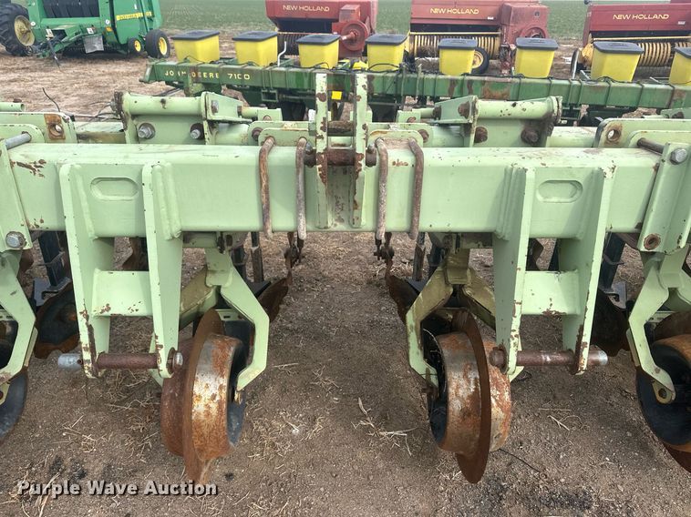 image for item IU9240 Orthman  strip-till