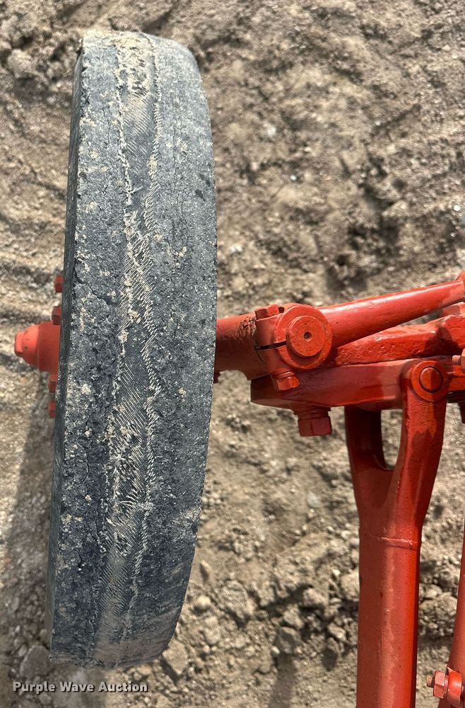 image for item IU9241 Ford  tractor