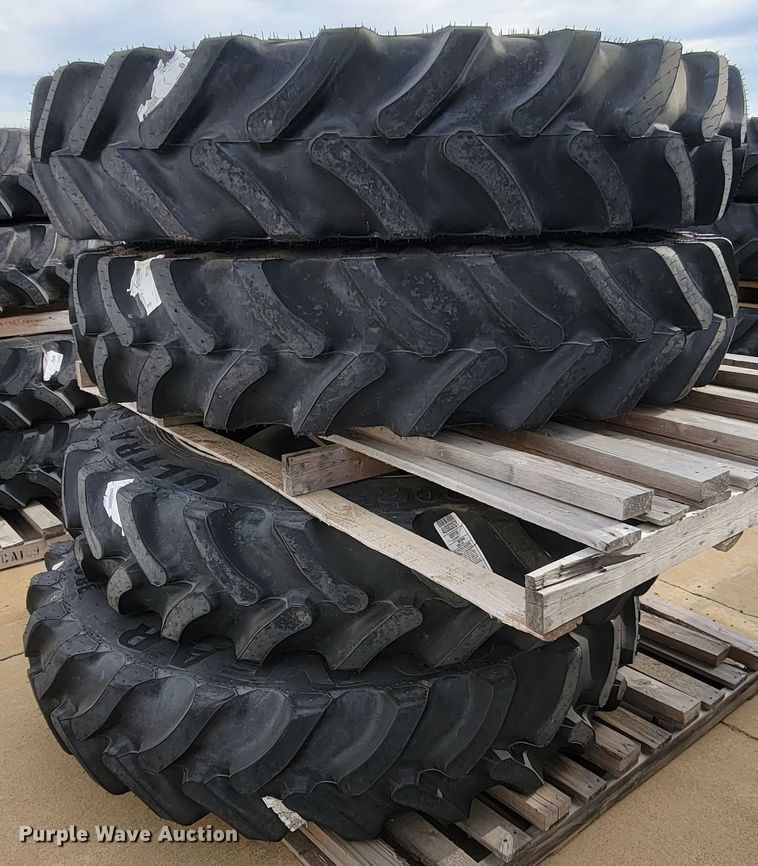 image for item JW9501 (4) Goodyear ultra sprayer 380/90R46 tires and wheels