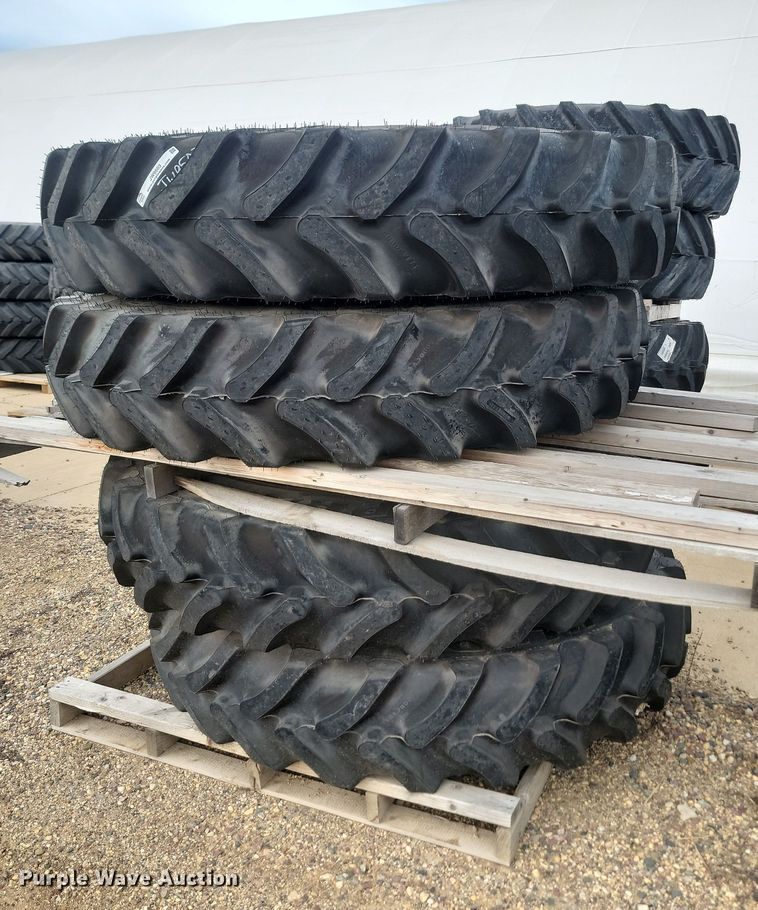 image for item JW9503 (4) Goodyear Ultra Sprayer 380/90R46 tires and wheels