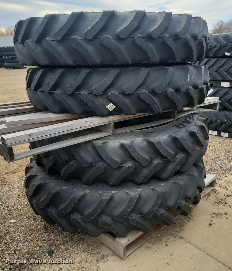 image for item JW9503 (4) Goodyear Ultra Sprayer 380/90R46 tires and wheels