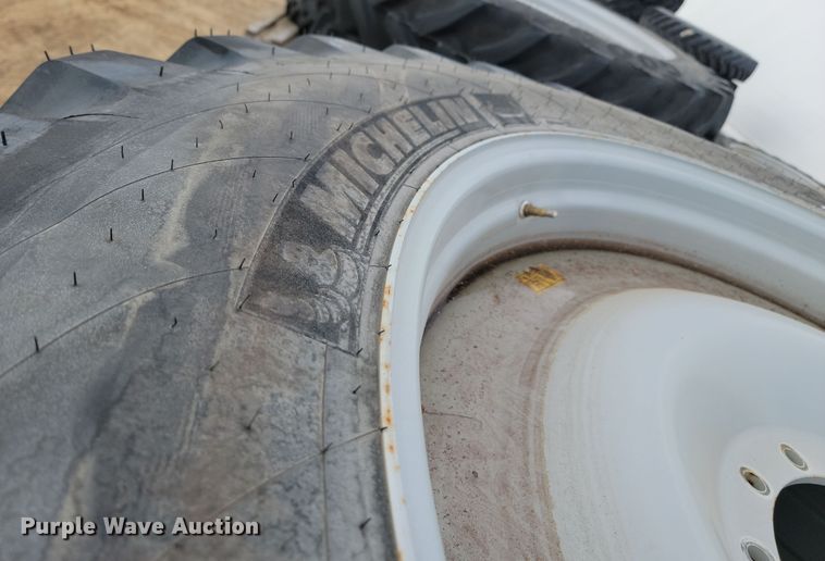 image for item JW9506 (4) Michelin Sprayerbib VF380/90R46 tires and wheels