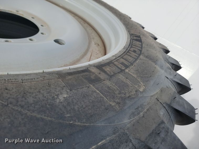 image for item JW9508 (4) Michelin Sprayerbib 380/90R46 tires and wheels