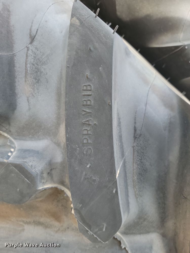 image for item JW9508 (4) Michelin Sprayerbib 380/90R46 tires and wheels