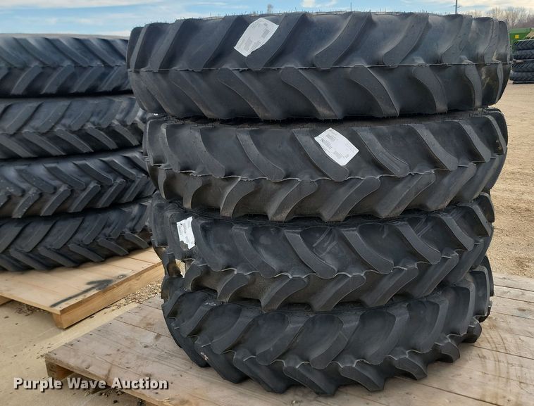 image for item JW9509 (4) Goodyear Ultra Sprayer VF380/90R46 tires and wheels