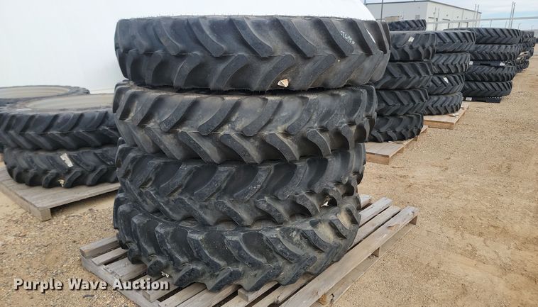 image for item JW9510 (4) Goodyear Ultra Sprayer 380/90R46 tires and wheels