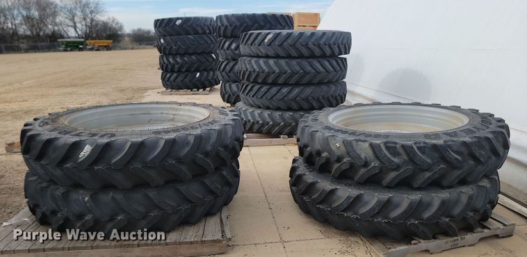 image for item JW9511 (4) Goodyear Ultra Sprayer 380/90R46 tires and wheels