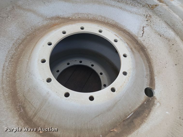 image for item JW9511 (4) Goodyear Ultra Sprayer 380/90R46 tires and wheels