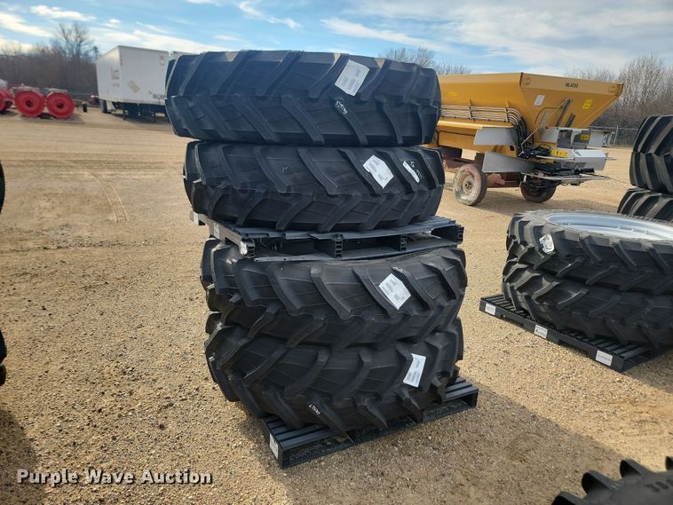 image for item JW9534 (4) Trelleborg TM 600 tires and wheels