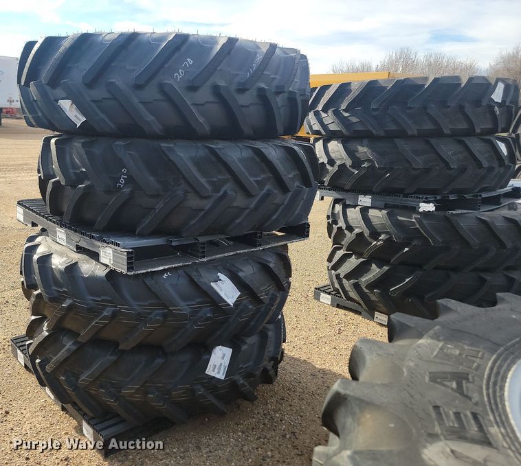 image for item JW9535 (4) Michelin Agribib 420/90R30 tires and wheels